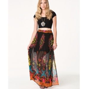 Pleated Boho Lantern Maxi Skirt
